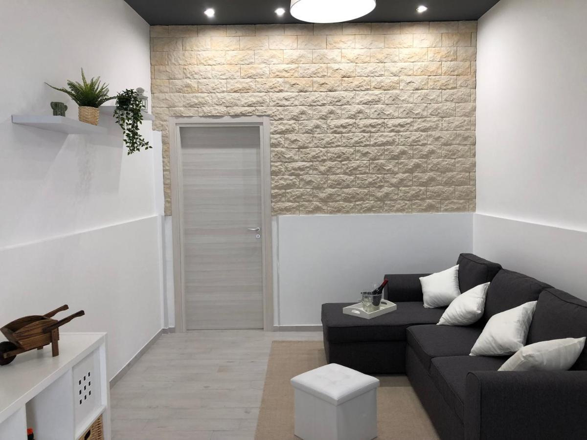 Dafne Home Syracuse Luaran gambar
